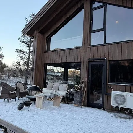 New Cozy Mountain At Hovden Ski-in Ski-out Chalet *