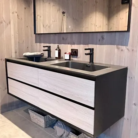 New Cozy Mountain At Hovden Ski-in Ski-out Chalet *